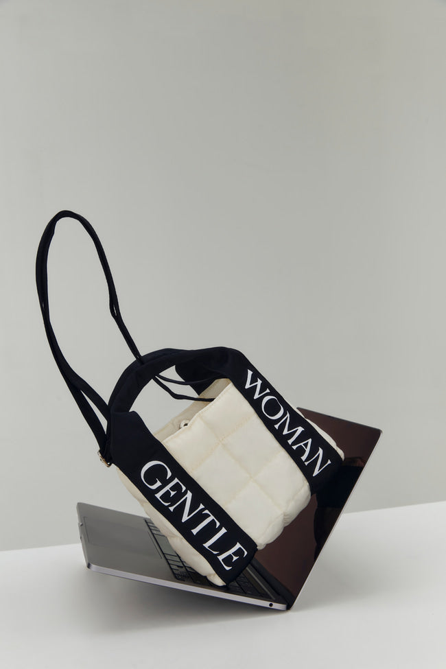 Hollywood Puffer Bag : CREAM - GNB397.1