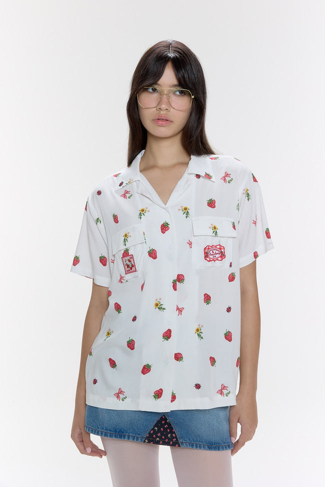 Strawberry Meadow Short Sleeve Shirt - GW26809