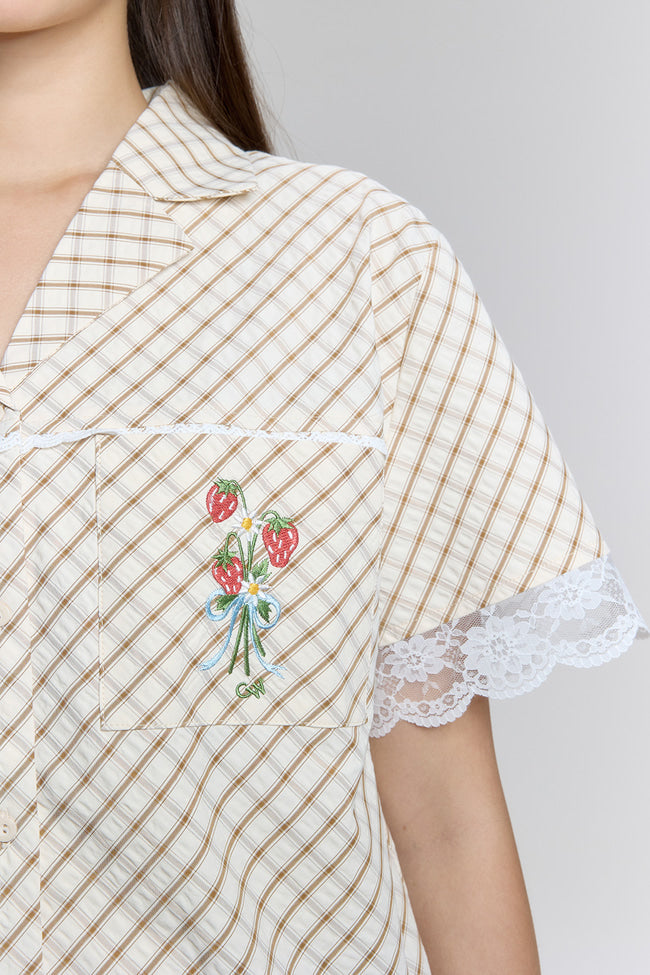 Strawberry Cottage Garden Short Sleeve Shirt - GW26834