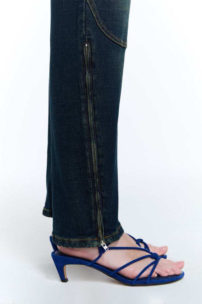 OFFSET STRAIGHT JEANS - GW26496