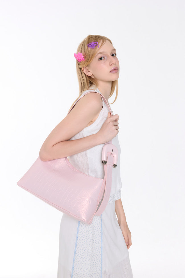 CLASSIC BUCKLE BABE BAG: LIGHT PINK - GW27971