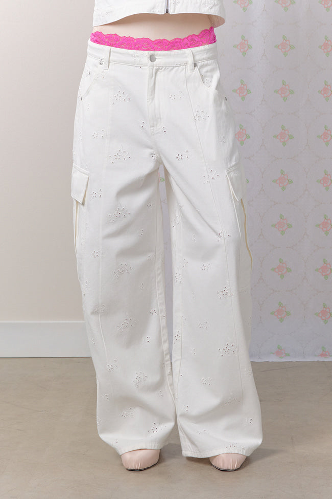 Eyelet Bloom Cargo Jeans - GW27408