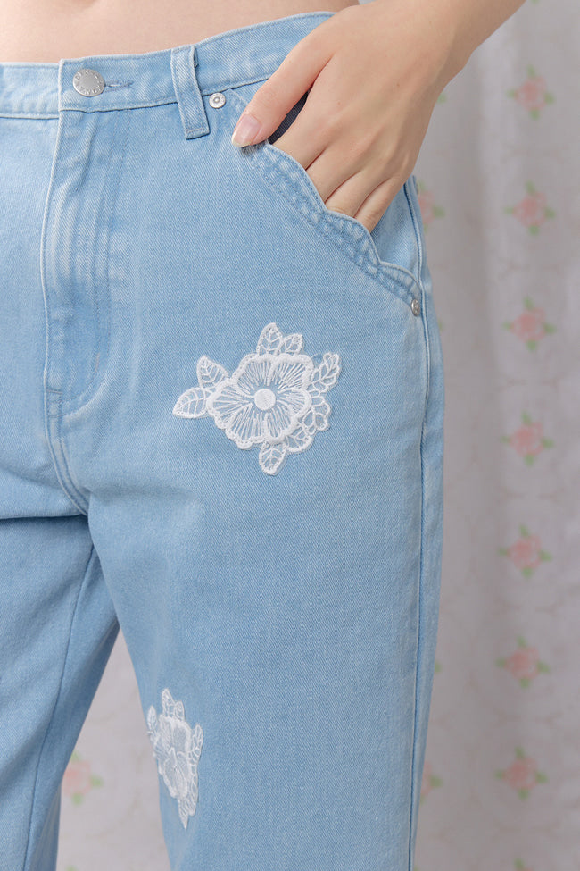Tender Bloom Flared Jeans - GW27405