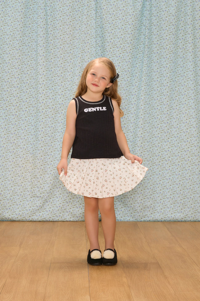 Bloom Reverie Tank Top : Black - LW22522