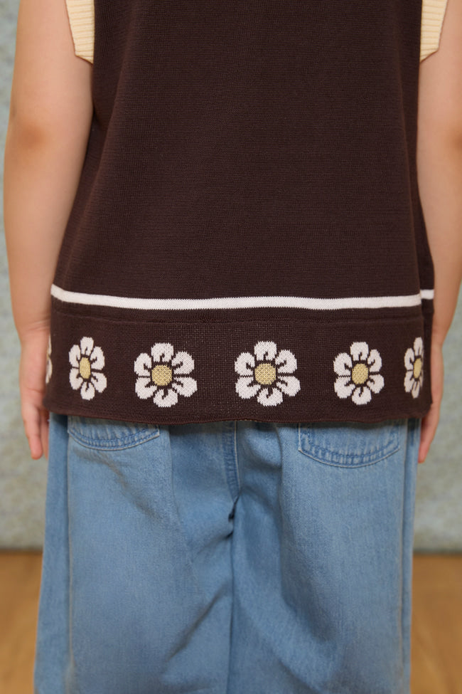 Daisy Charm Knit Top - LW22517