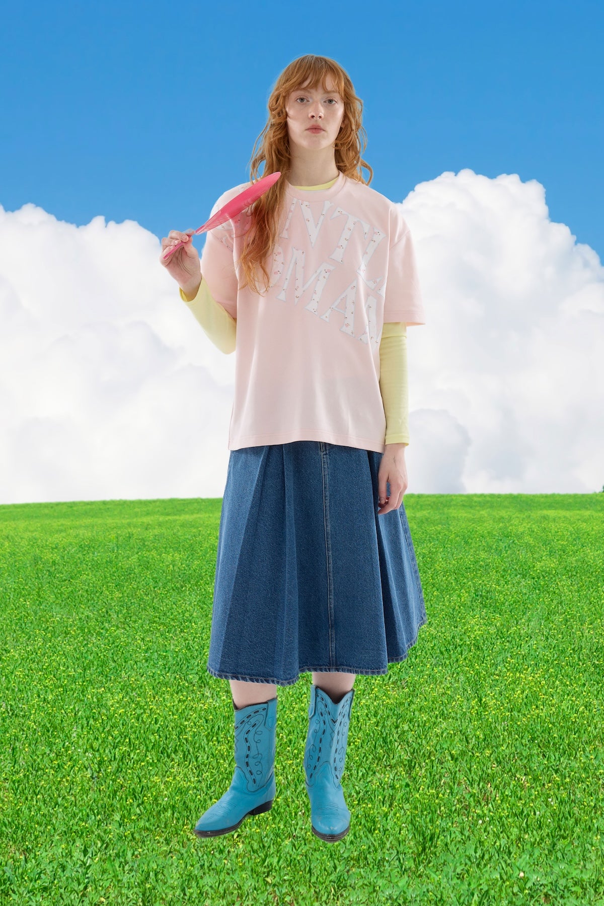 FLORAL WHISPER APPLIQUE T-SHIRT